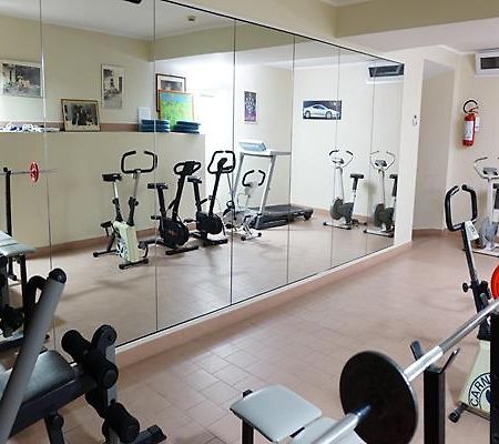 Villa Italia Финале Лигуре Екстериор снимка